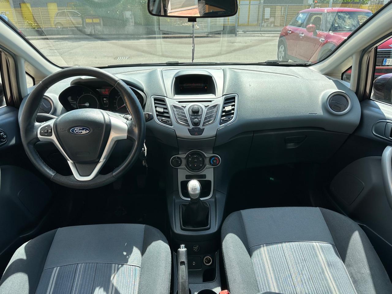 Ford Fiesta 1.4 5 porte Bz.- GPL Titanium