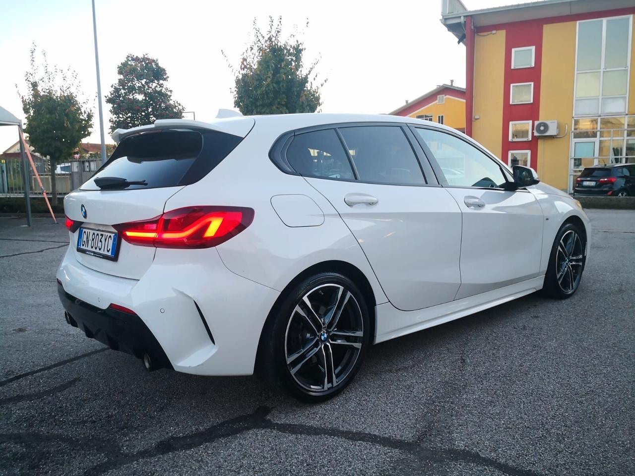 Bmw 118 d Aut. 5p. Msport ***TAGLIANDI BMW***