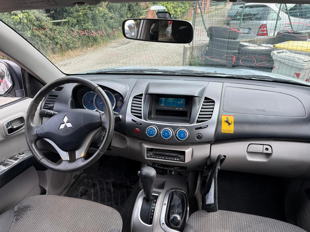 Mitsubishi L200 2.5 DI-D/136CV Club Cab Invite
