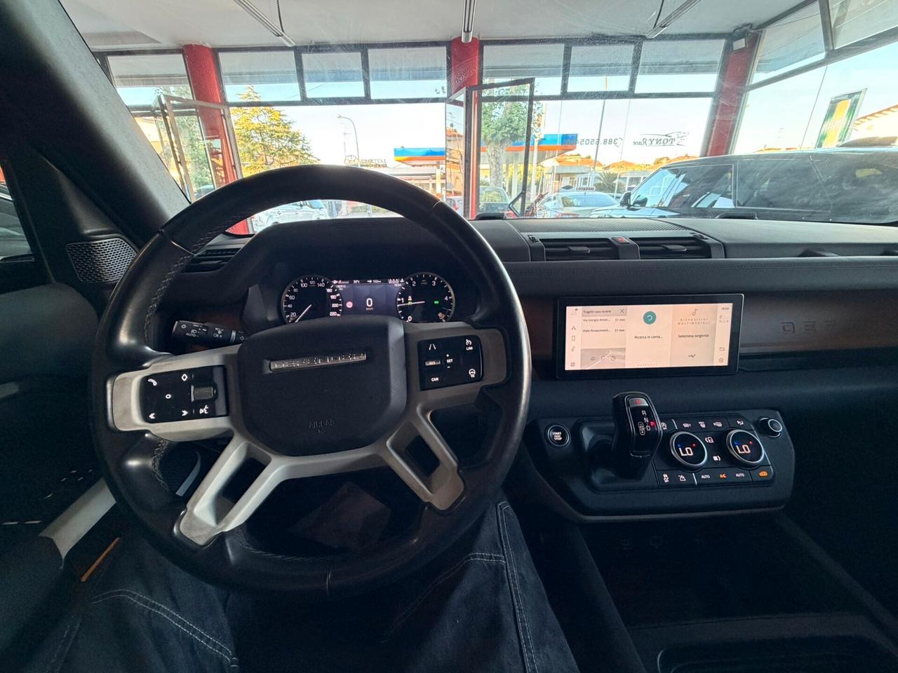 Land Rover Defender 90 3.0d i6 mhev X-Dynamic SE awd 250cv