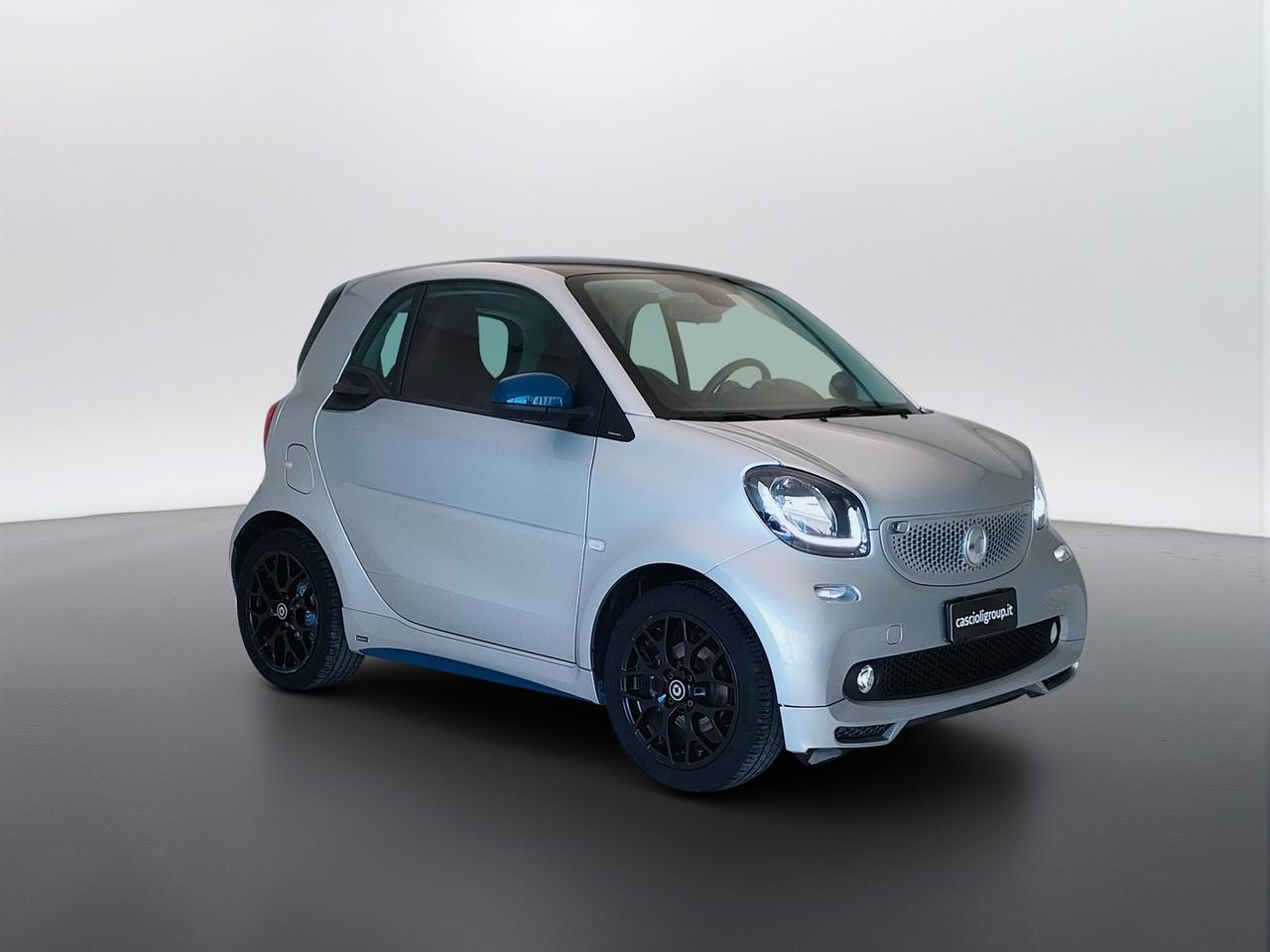 SMART Fortwo III 2015 - Fortwo 0.9 t Urbanrunner 90cv twinamic