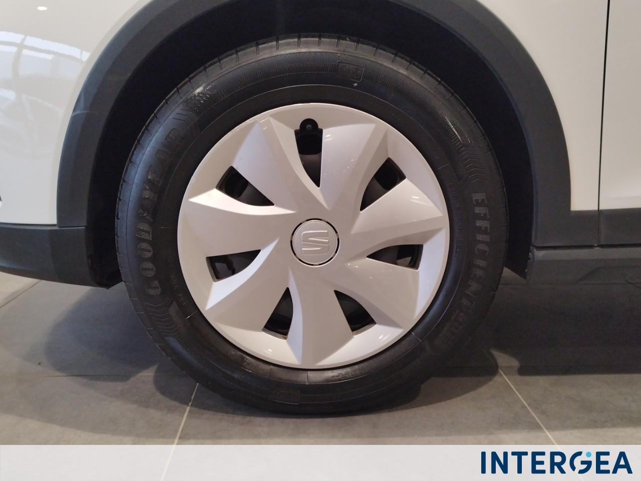 SEAT Arona 1.0 tgi Reference 90cv
