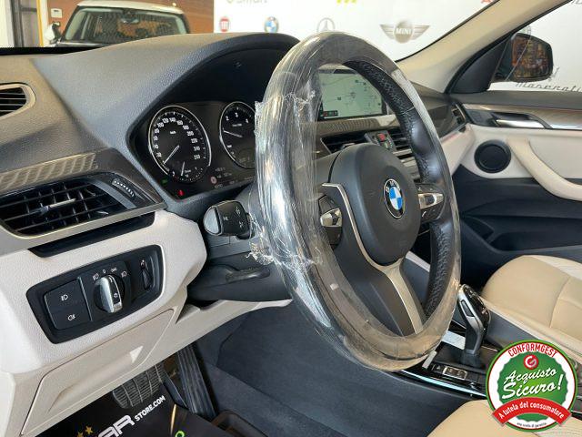 BMW X1 sDrive18d xLine Aut. *TETTO