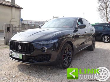 MASERATI Levante V6 Diesel 275 CV AWD Gransport