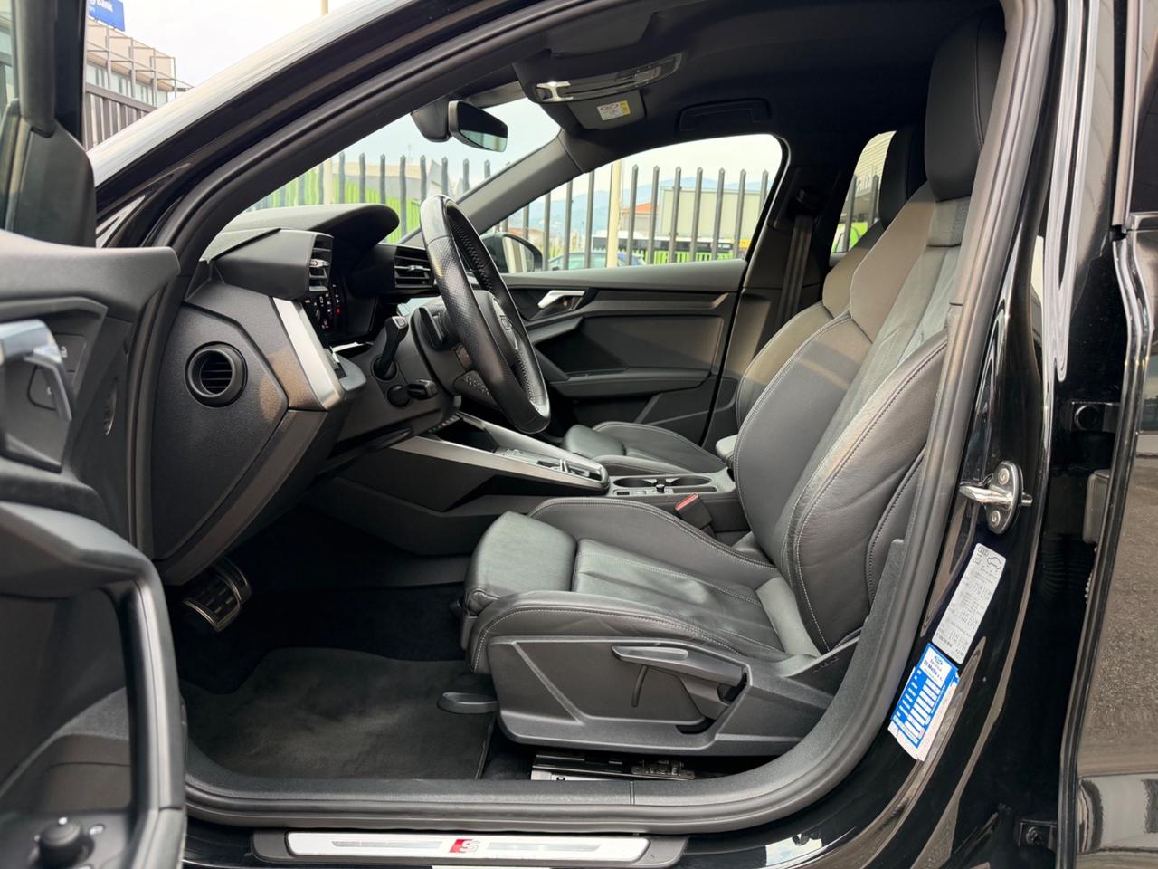 Audi A3 Sedan 35 TDI S tronic line edition