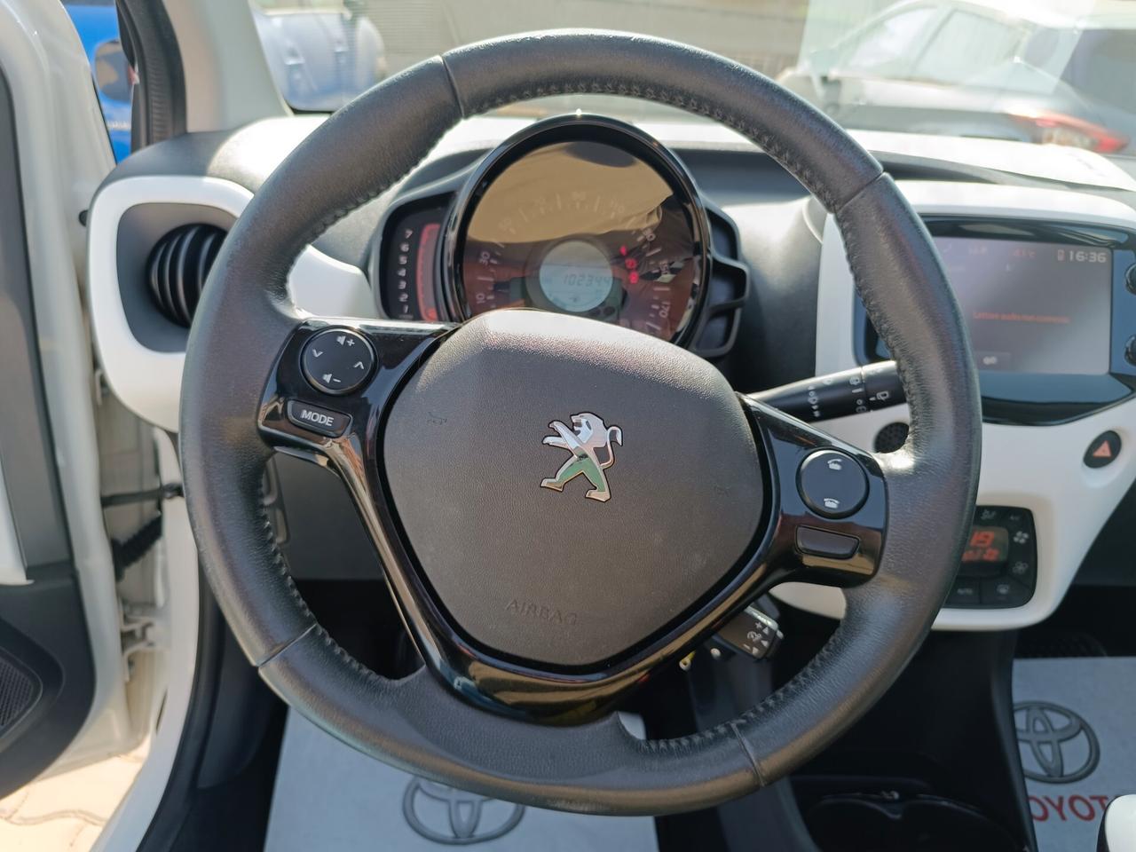 Peugeot 108 PureTech 82 5 porte Active TOP!