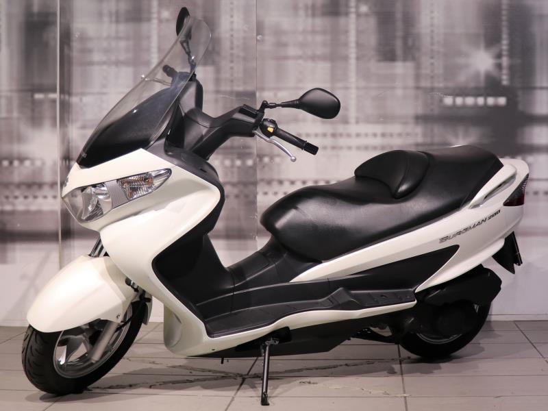 Suzuki Burgman 200