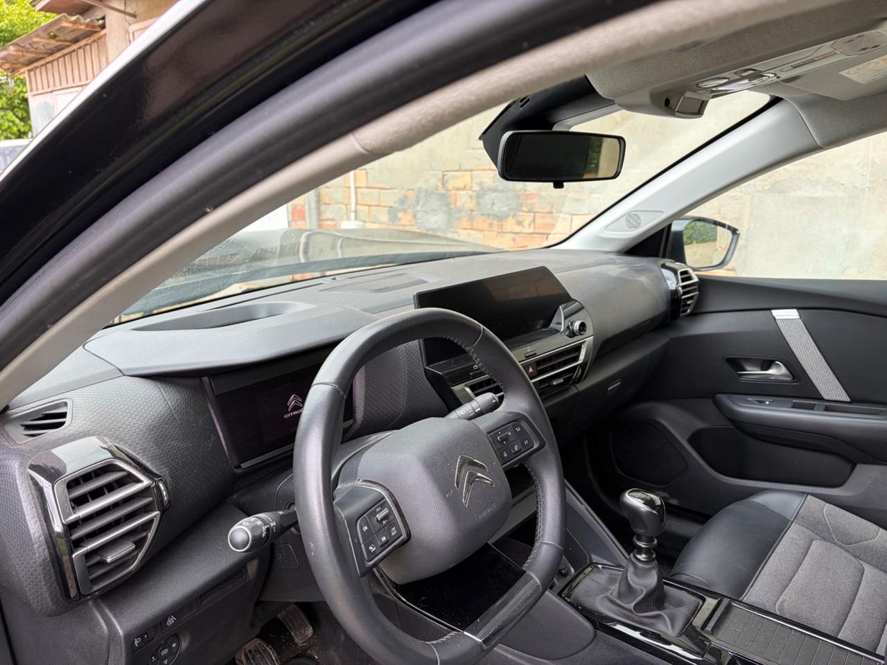 Citroen C4 BlueHDi SHINE 2022 INCIDENTATA