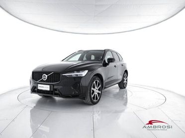 VOLVO XC60 B4 automatico Plus Dark