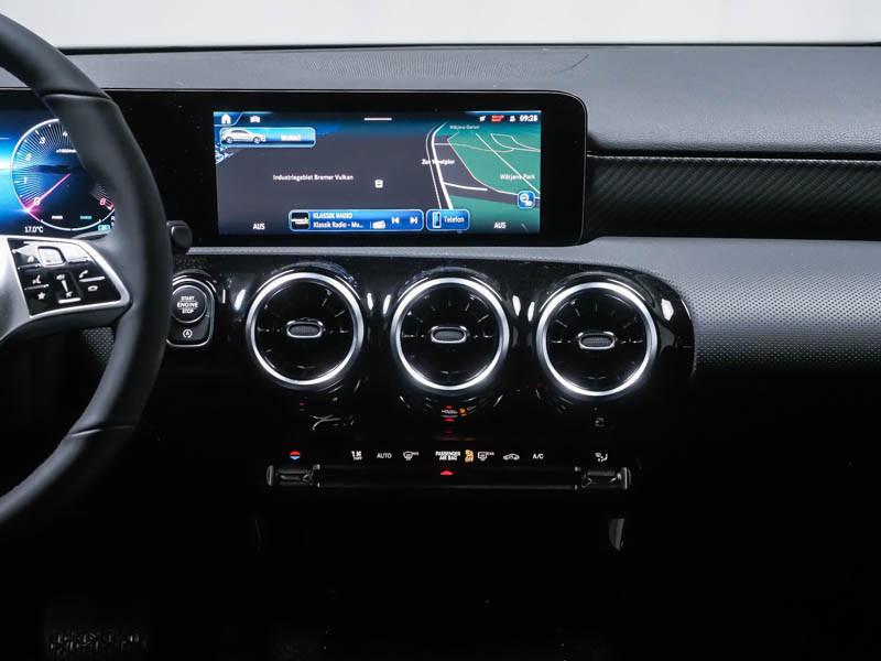 Mercedes-Benz A 180 180 Automatic Progressive Advanced