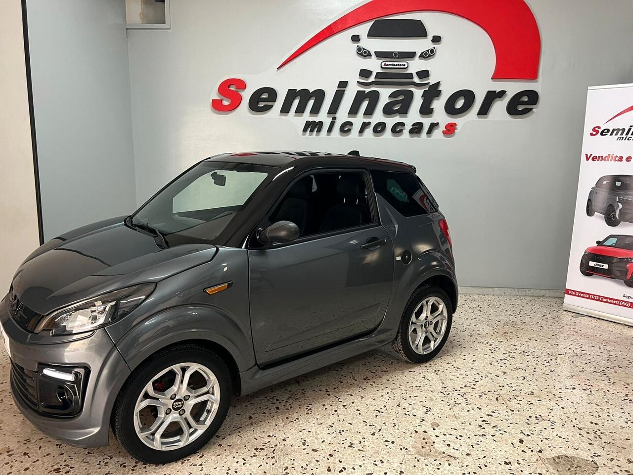 Ligier JS JS50 Progress Club Young