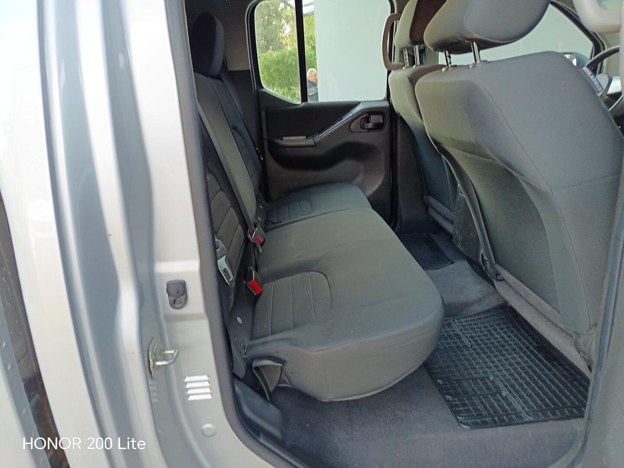 NISSAN Navara 2.5 dCi 190CV 4 porte Double Cab