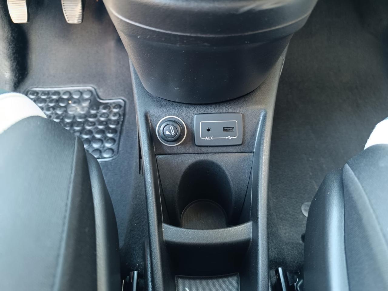 Lancia Ypsilon 1.3 MJT 16V 95 CV 5 porte S&S Gold