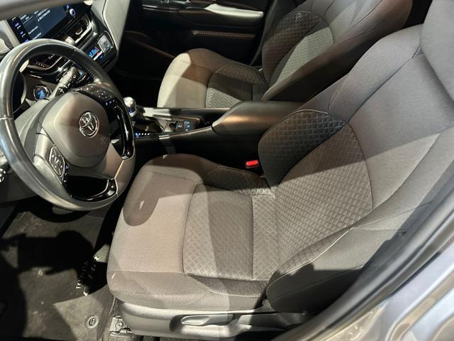 TOYOTA C-HR 1.8 Hybrid E-CVT Active