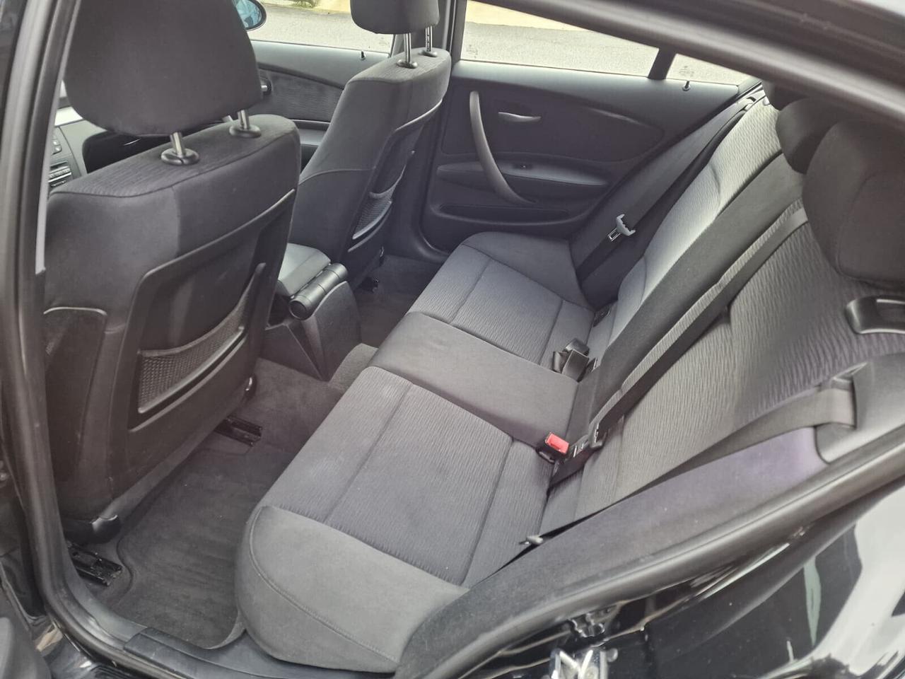 Bmw 116i cat 5 porte Futura