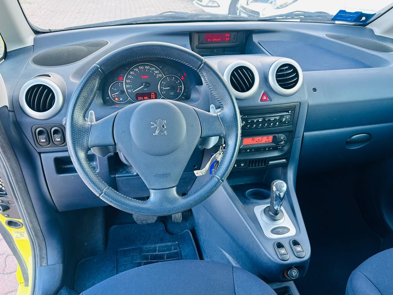 Peugeot 1007 1.4 Sporty 2Tronic