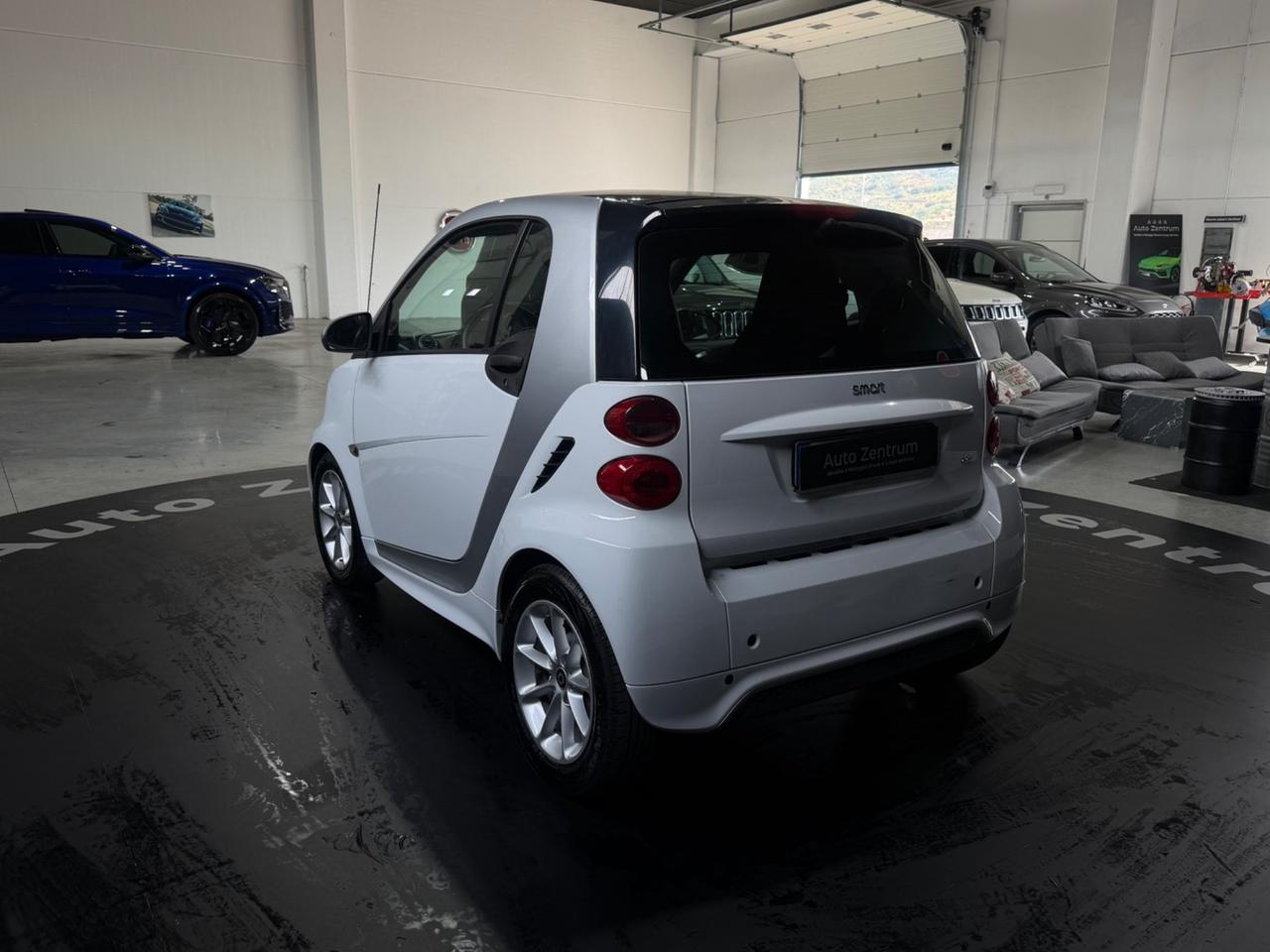 Smart ForTwo 800 40 kW coupé passion cdi