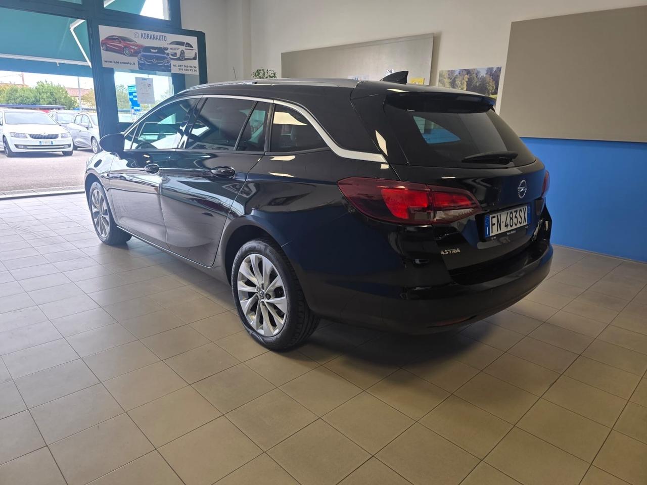 Opel Astra 1.4 Turbo 110CV EcoM Sports Tourer Dynamic