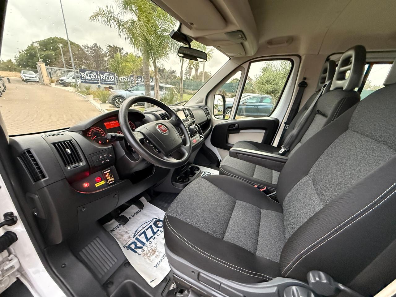 FIAT DUCATO 35 2.3 MJT 130CV MAXI 7 POSTI CON GRU FASSI 26