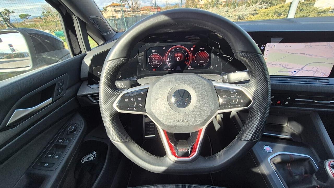 Volkswagen Golf GTI8 2.0 TSI