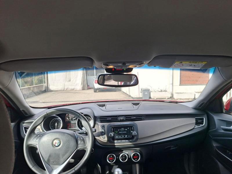 Alfa Romeo Giulietta 1.4 t. Distinctive 120cv E6
