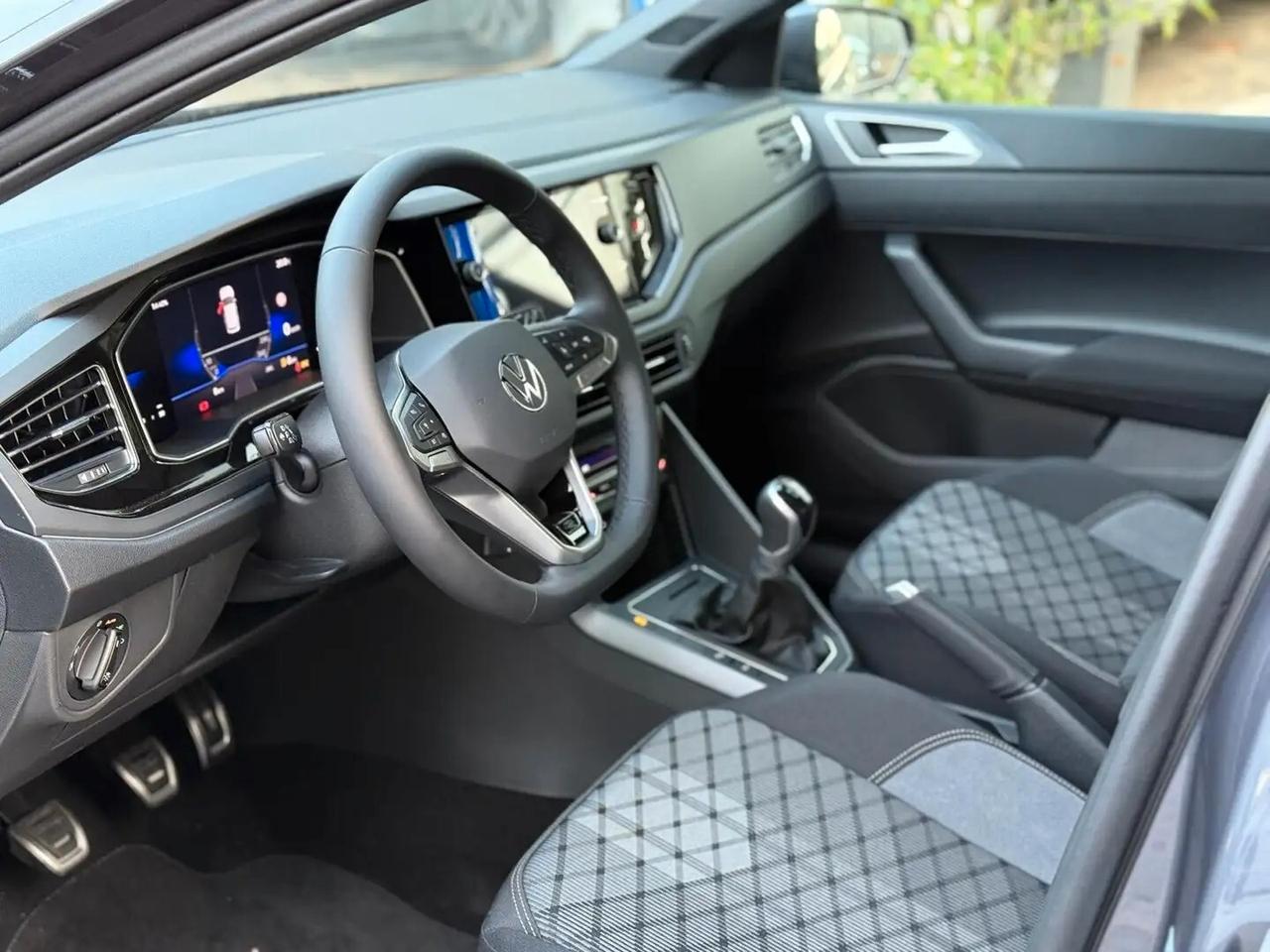Volkswagen Polo 1.0 TSI R-Line
