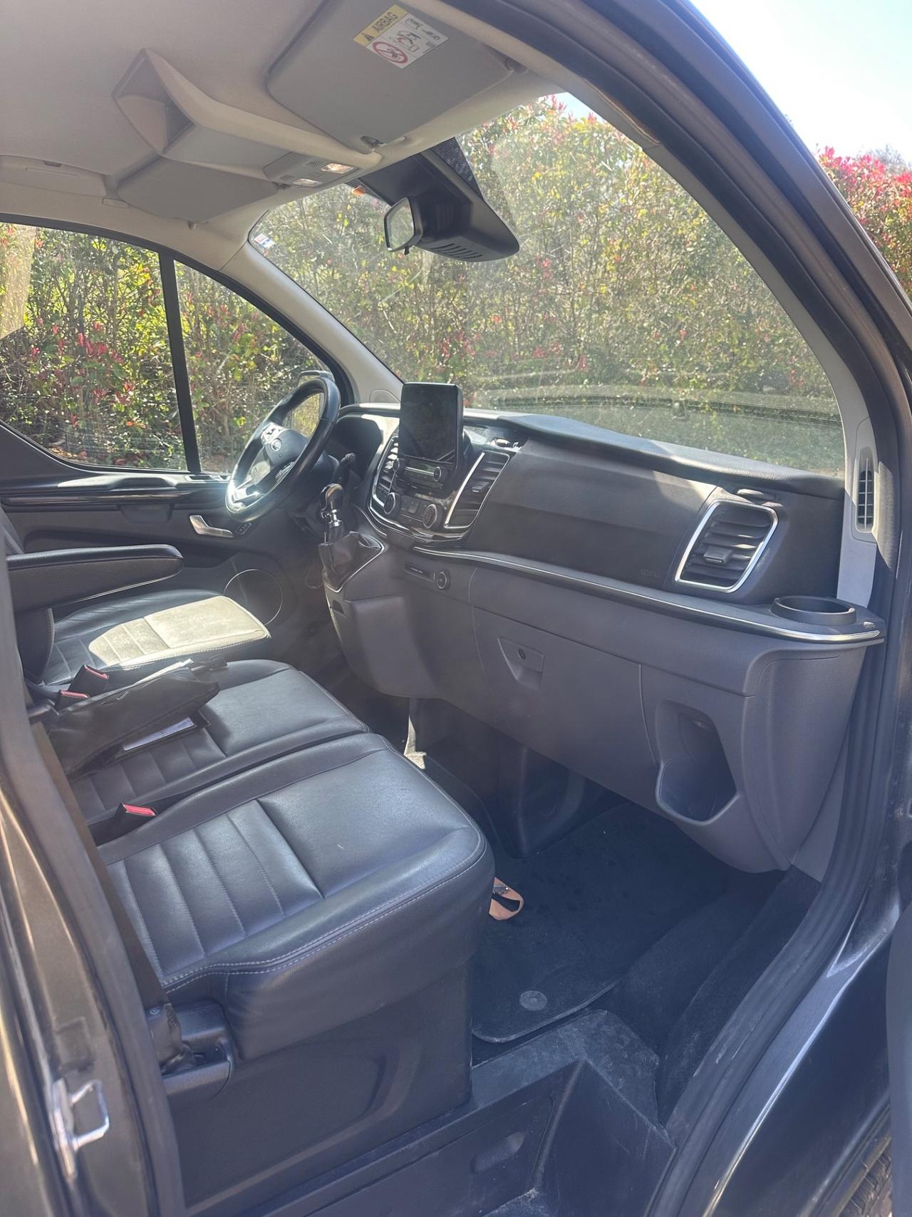 Ford Tourneo Custom 310 2.0 TDCi 130CV PC Titanium