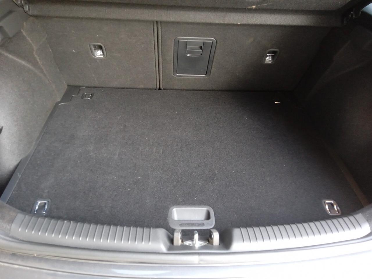 Hyundai i30 N PERFOMANCE TETTO PANORAMICO APRIBILE SENS PARK DOPPI 19" CRUISE CONTROL SED. ELETTTRICI IN ARRIVO