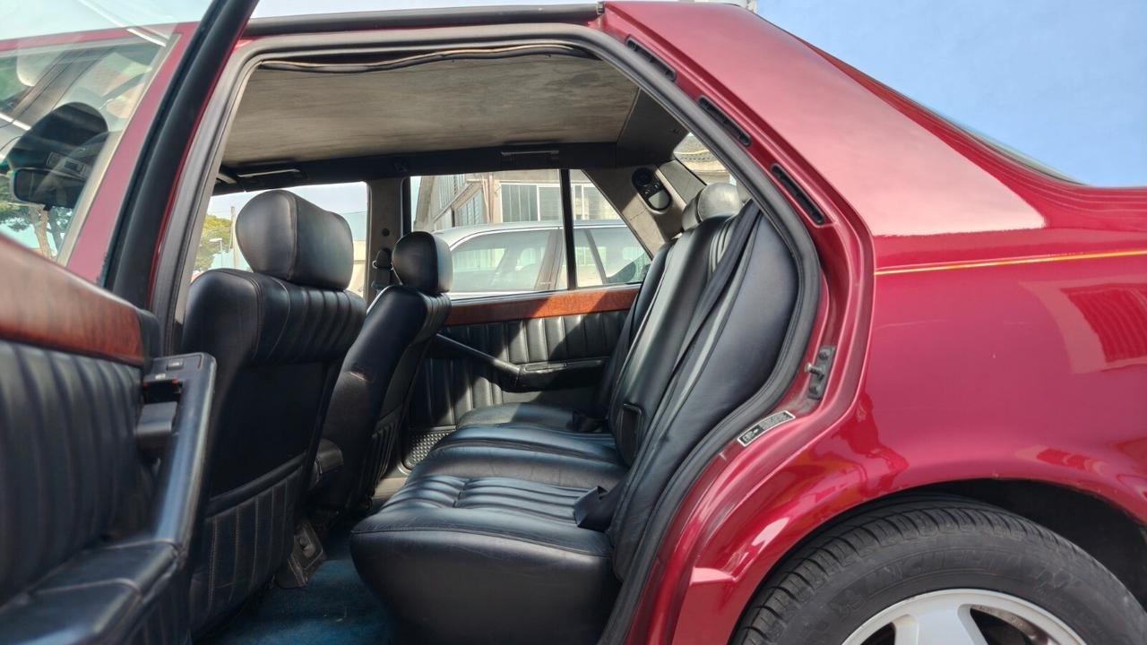 Lancia Thema 8.32