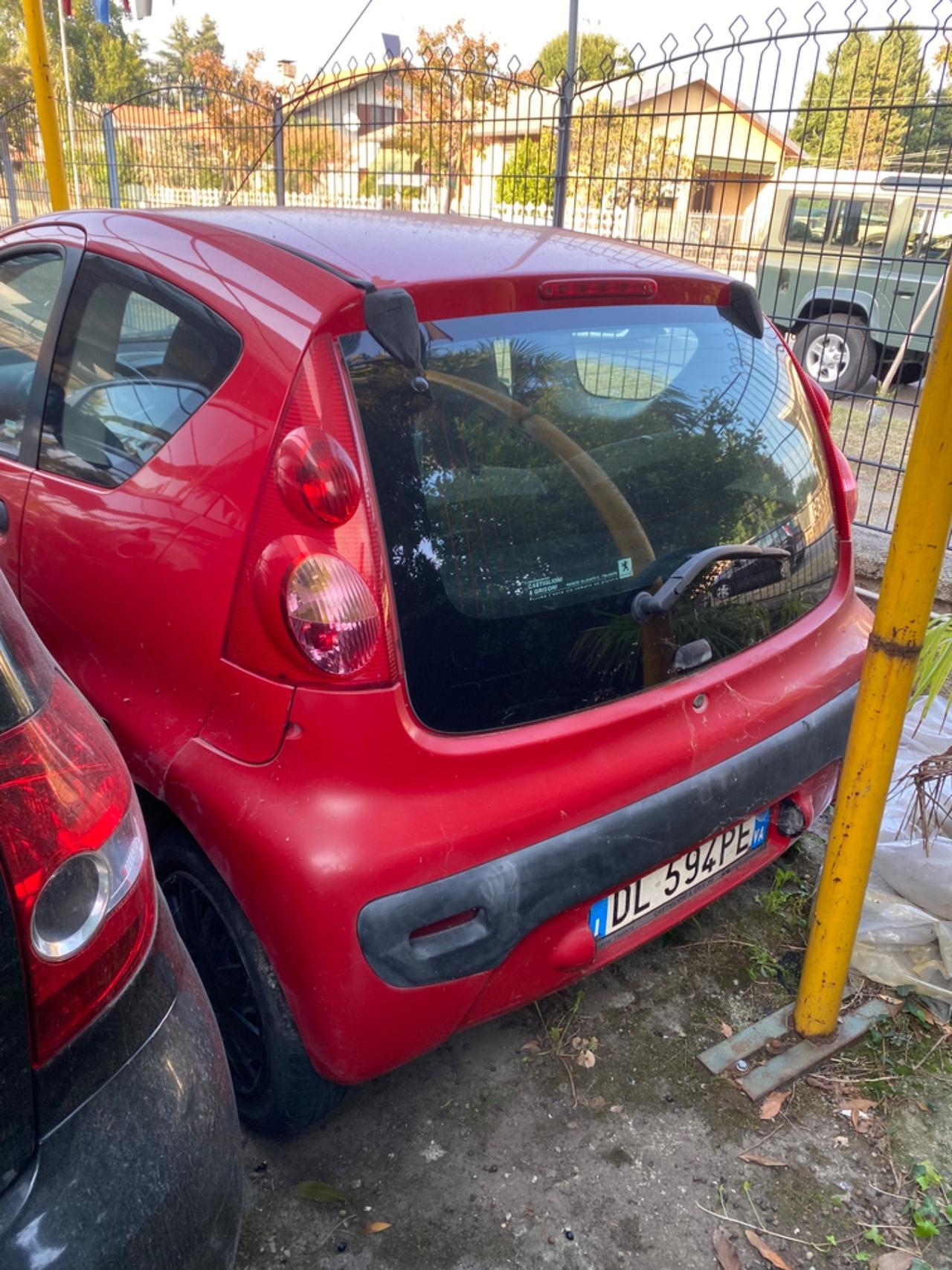 Peugeot 107 1.0 68CV 3p. Sweet Years