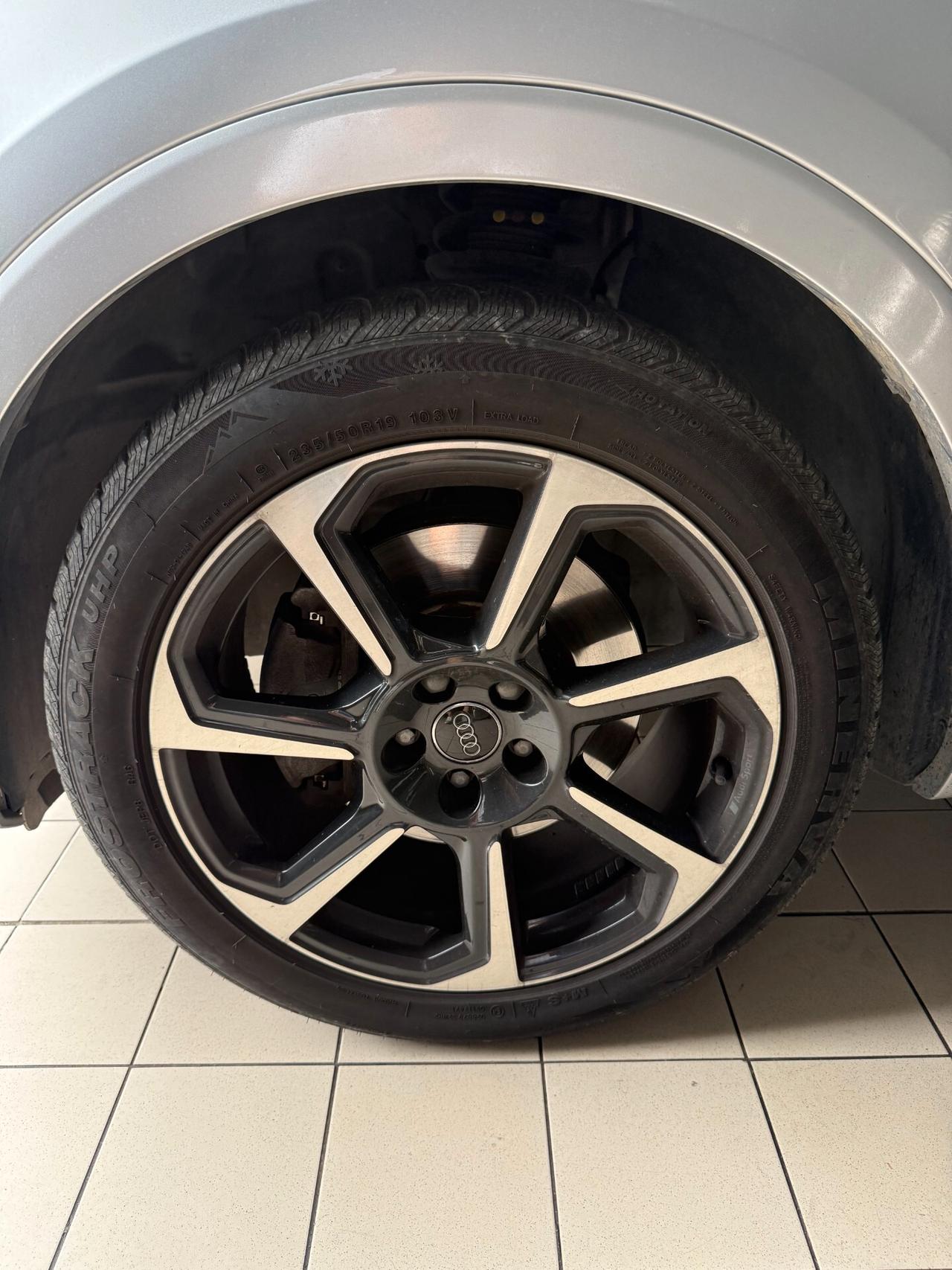 Audi Q3 40 TDI quattro S tronic