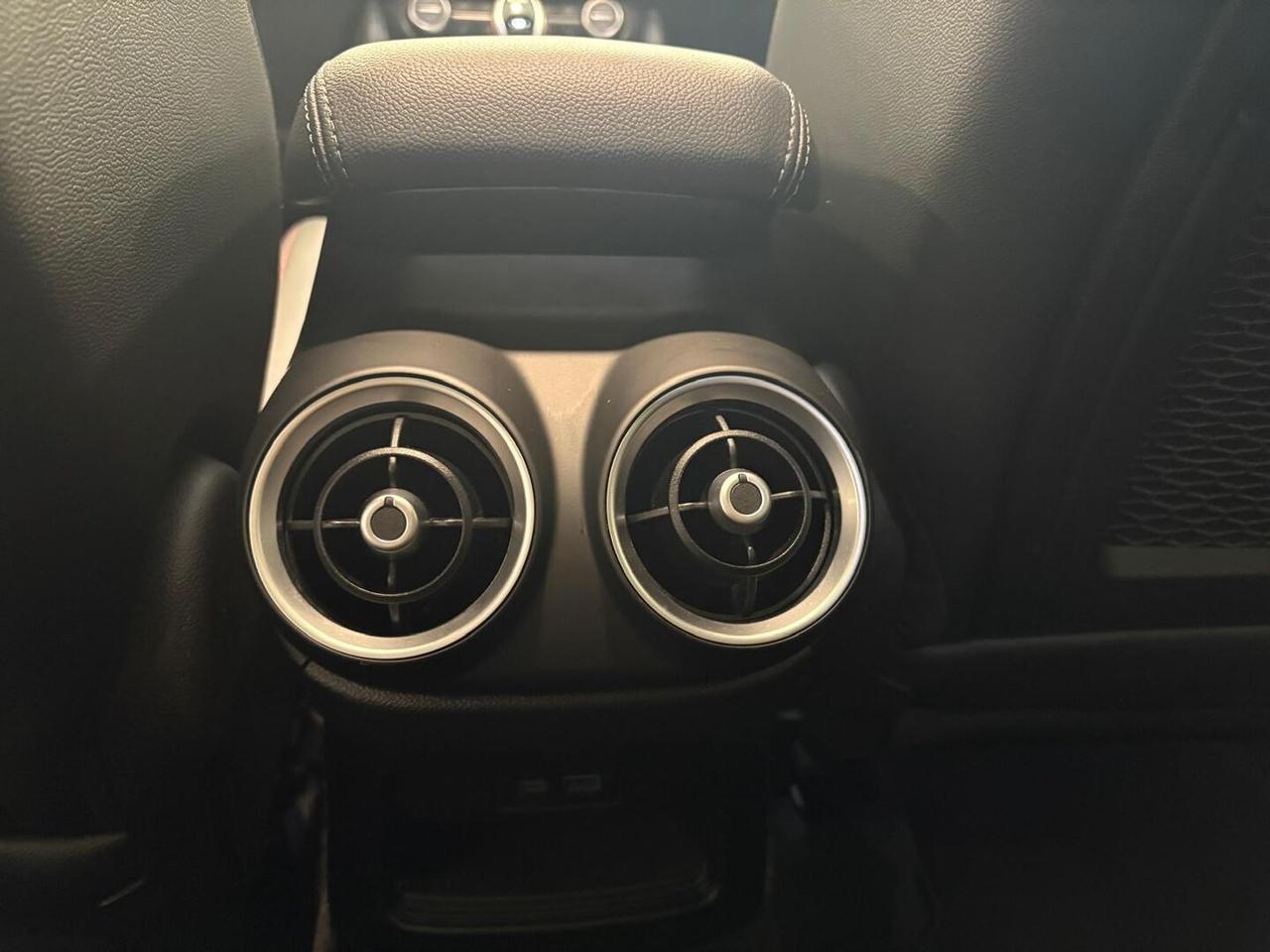 Alfa Romeo Stelvio 2.2 t Competizione Q4 210cv auto