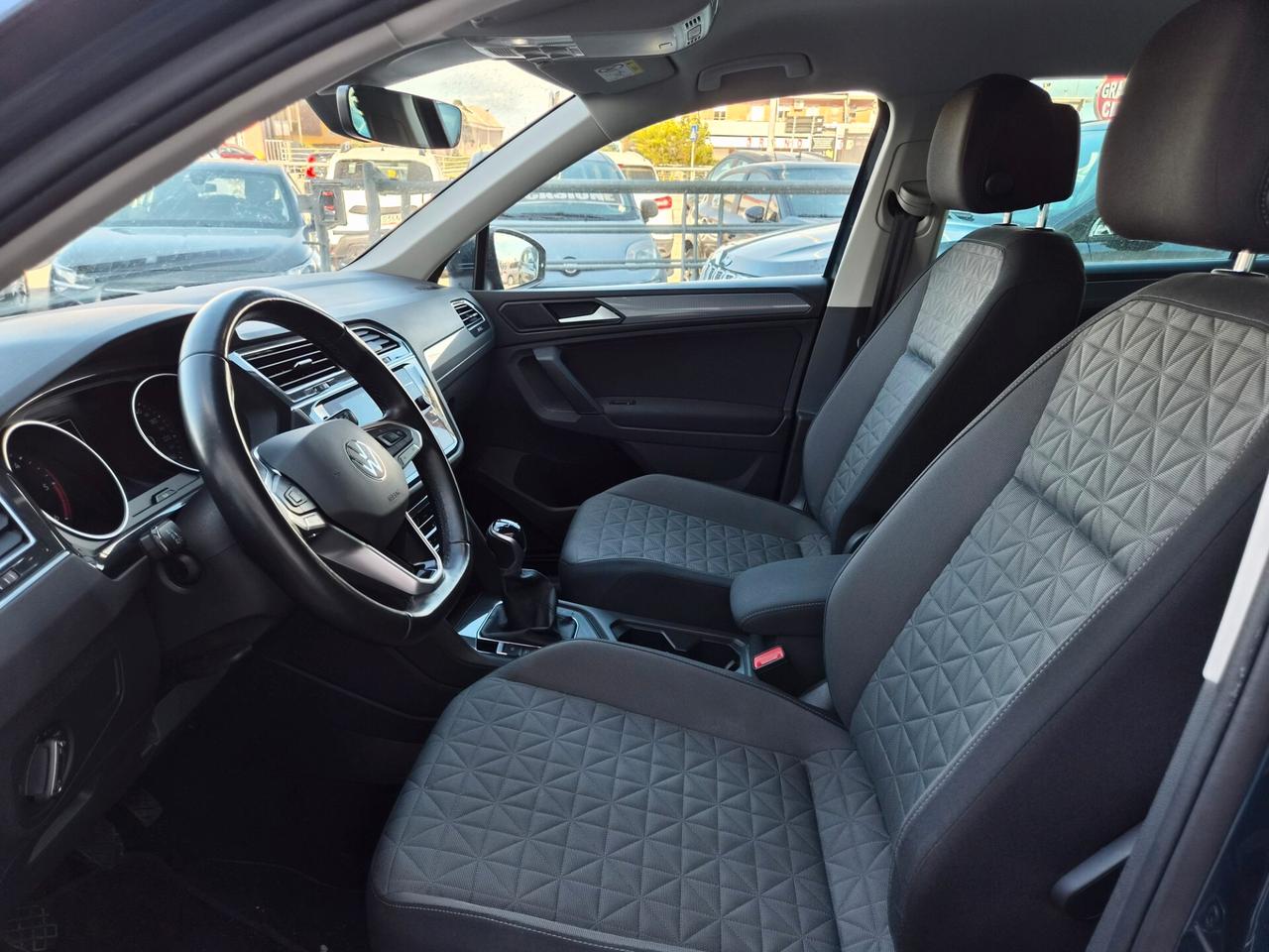 Volkswagen Tiguan 2.0 TDI 122 CV * LIFE