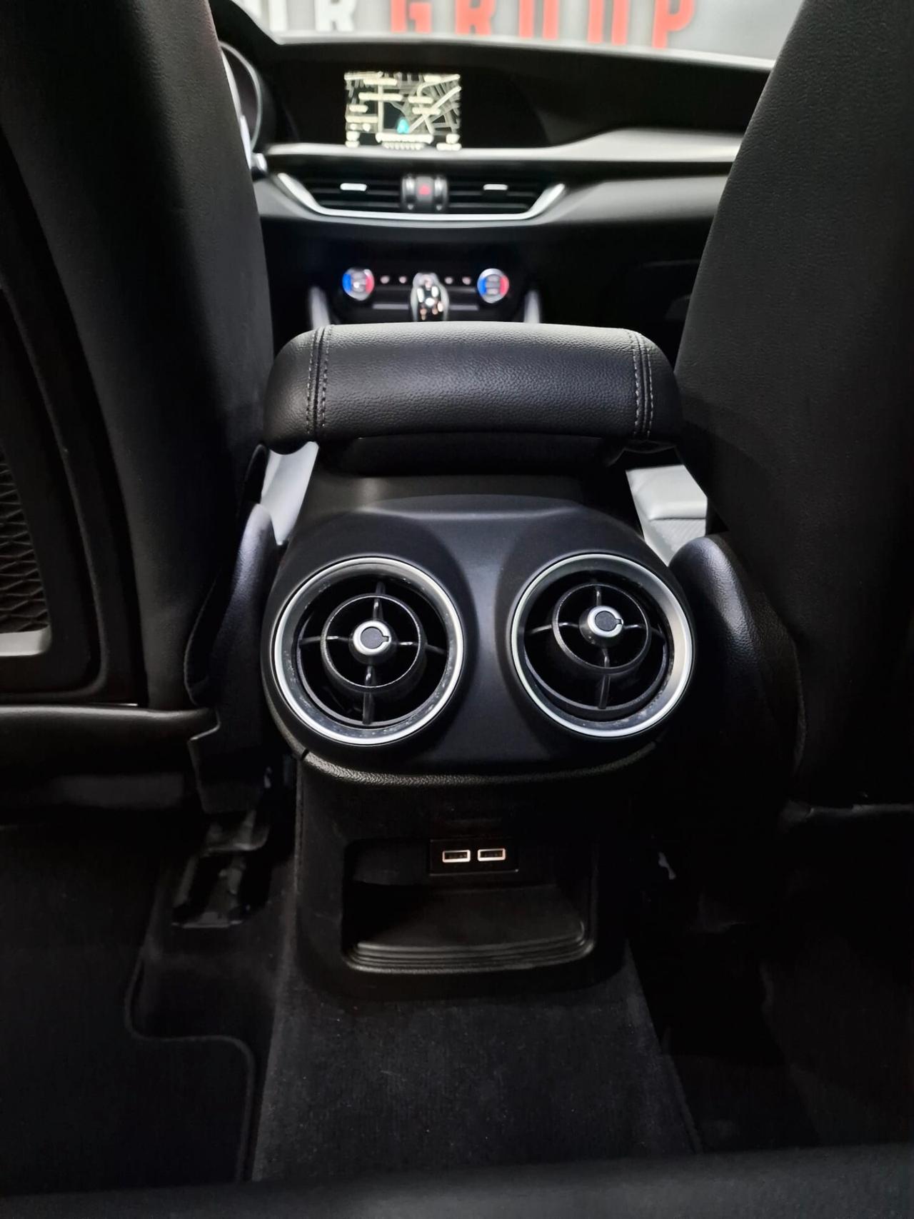 Alfa Romeo Stelvio 2.2 Turbodiesel 190 CV AT8 RWD Executive