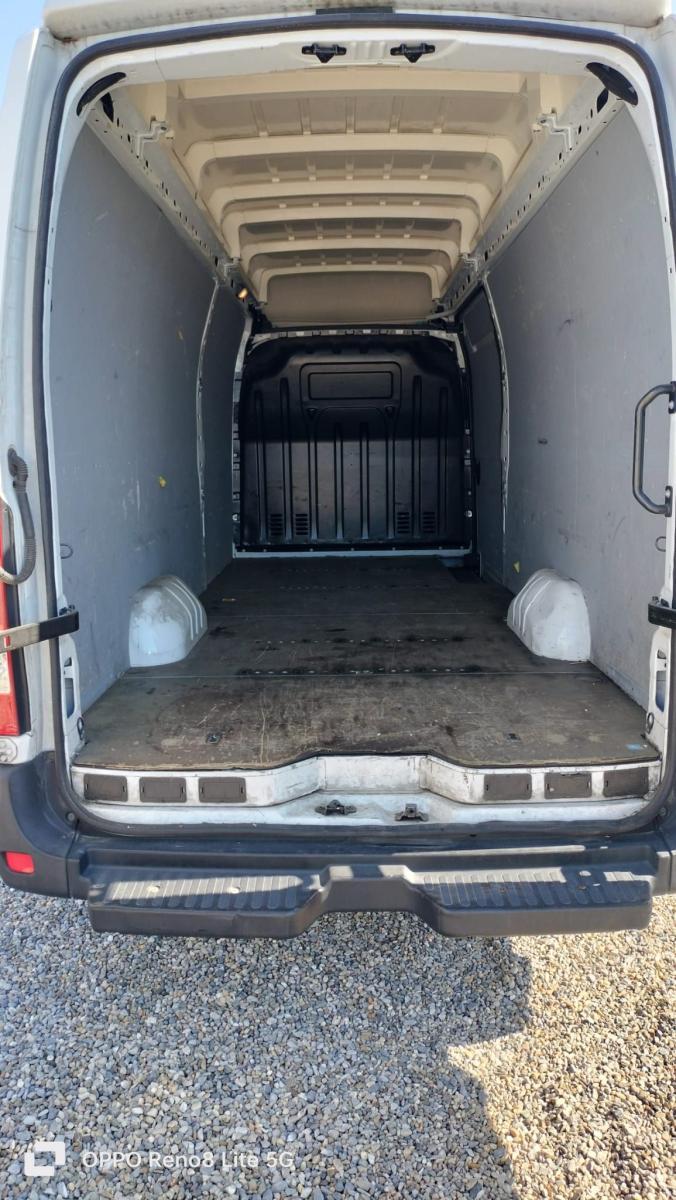 RENAULT master T35 2.3 L4H3 IVA COMPRESA