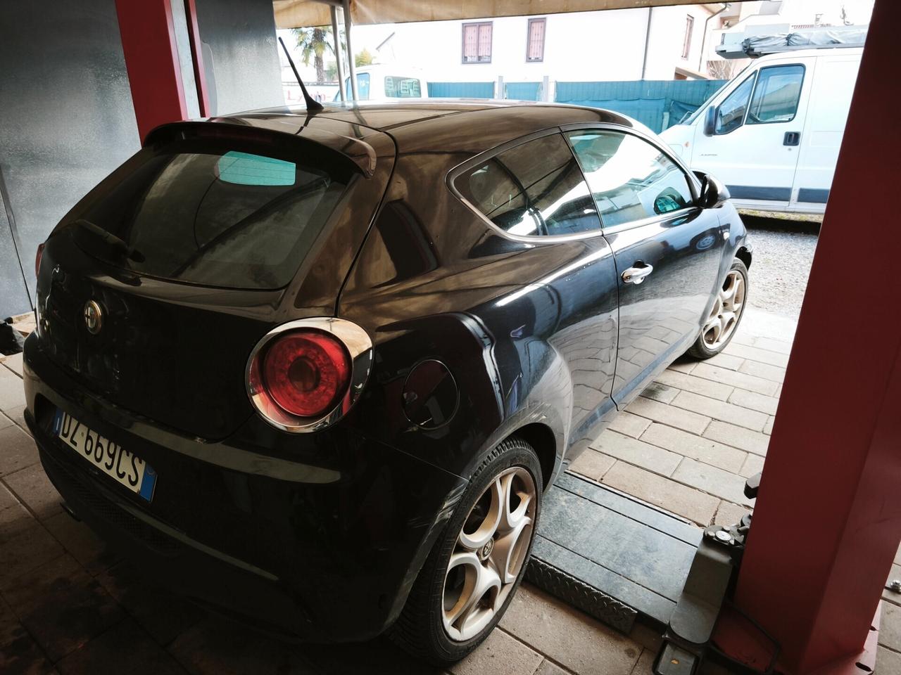 Alfa Romeo MiTo 1.4 T 120 CV GPL Distinctive Sport Pack