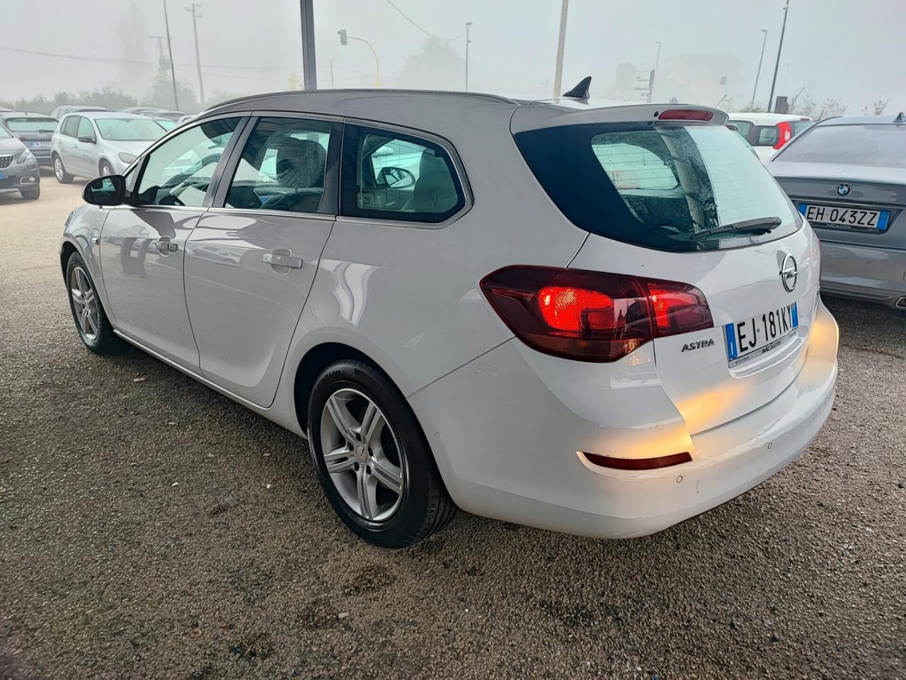 Opel Astra 1.7 CDTI 125CV RISERVATA A OPERATORI DEL SETTORE