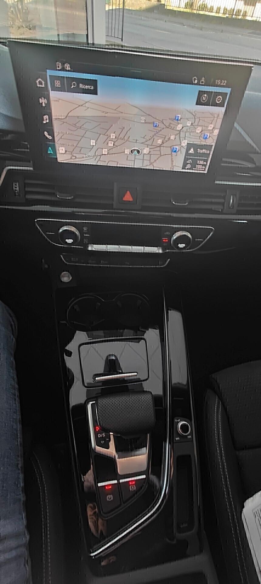 Audi A4 40 TDI quattro S tronic S line edition