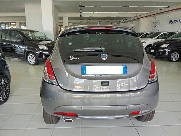 Lancia Ypsilon 1.2 69 CV 5 porte GPL Gold