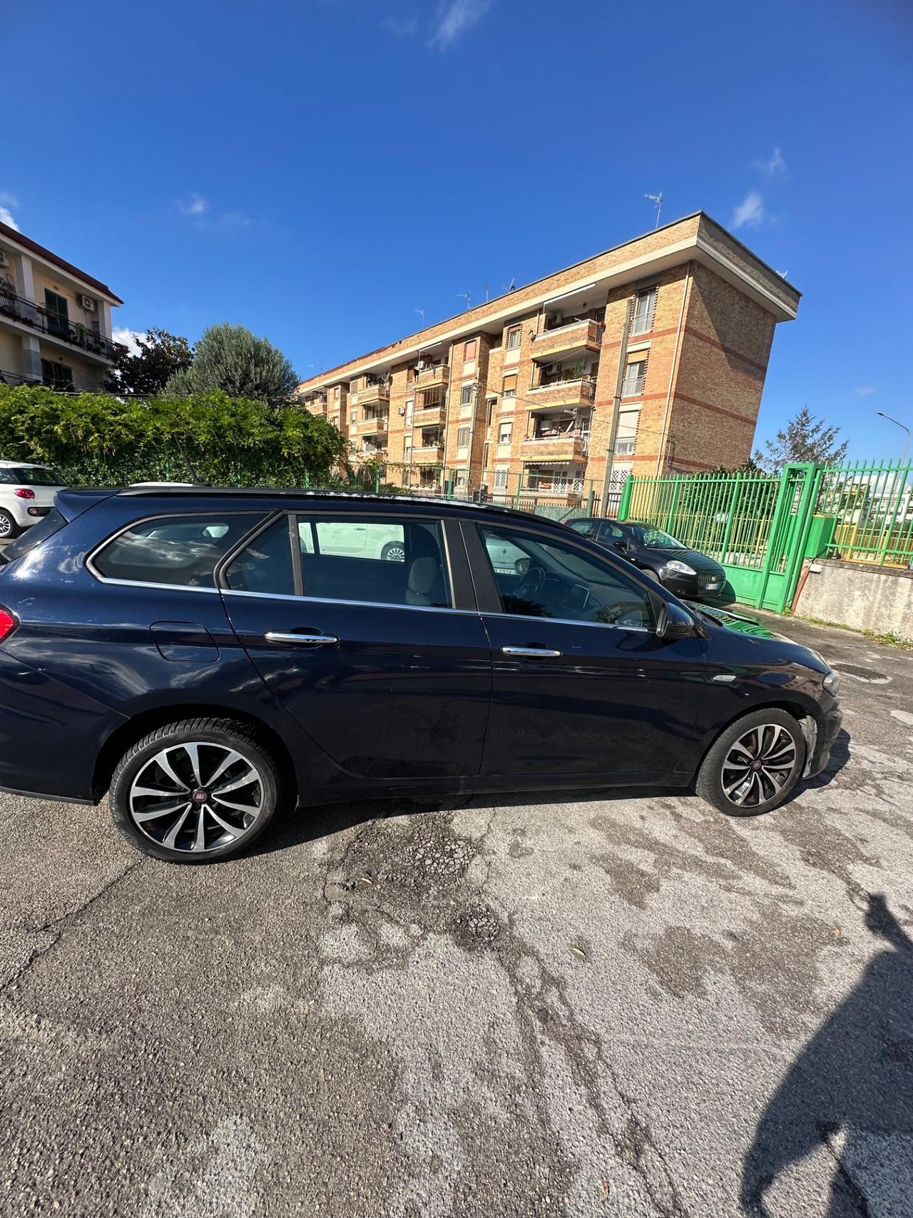 Fiat Tipo 1.3 Mjt S&S SW Lounge