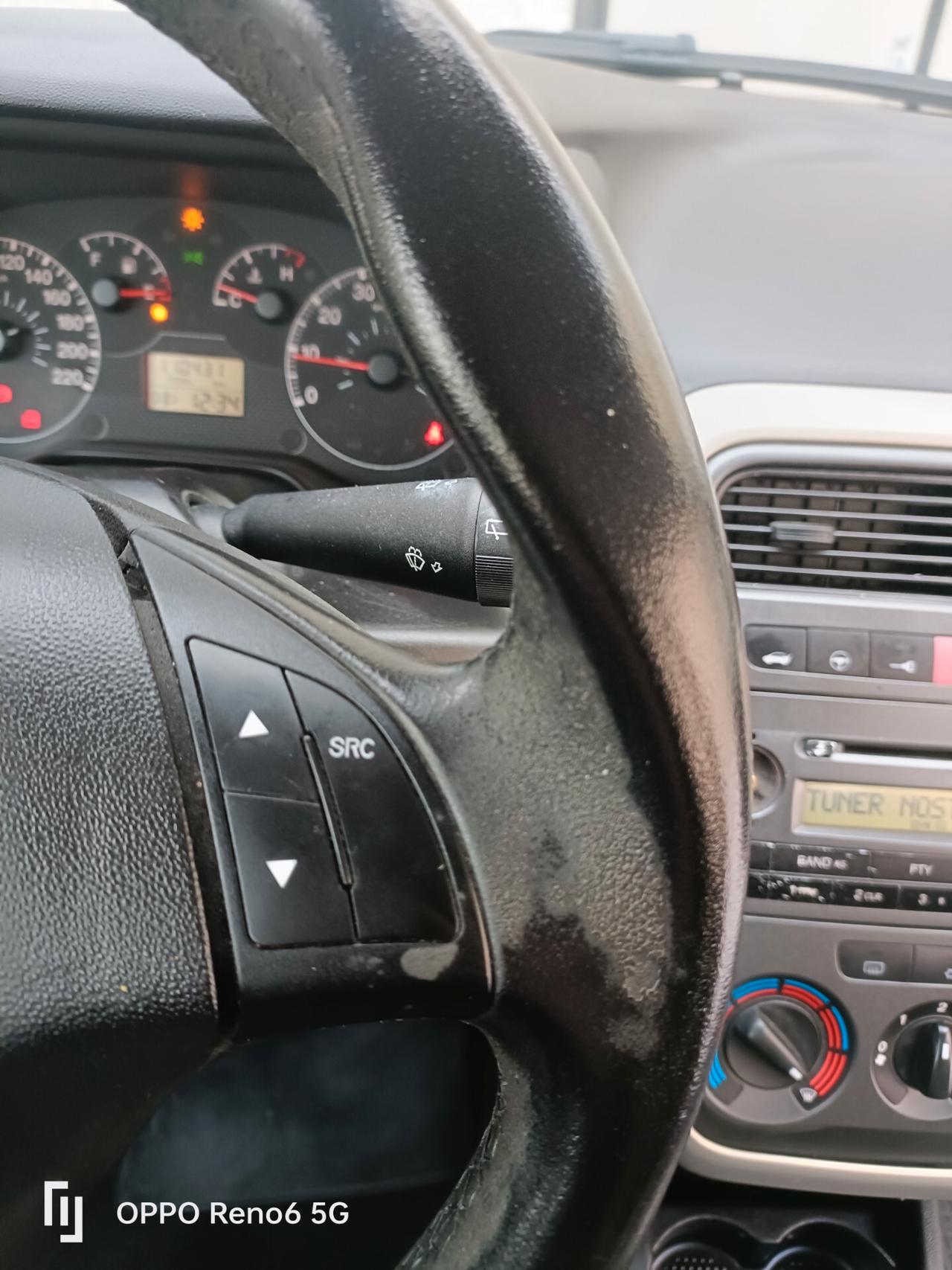 Fiat grande Punto 1.2 5 porte