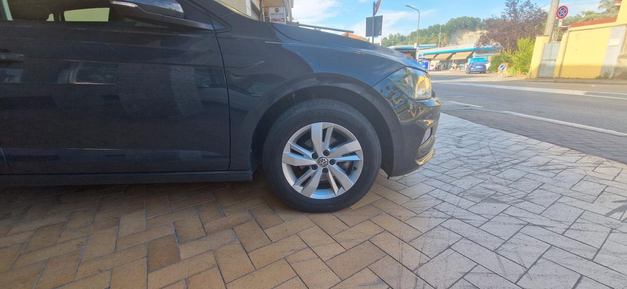 VW Polo 5p 1.0 tsi 95cv. TAGLIANDO ESEGUITO
