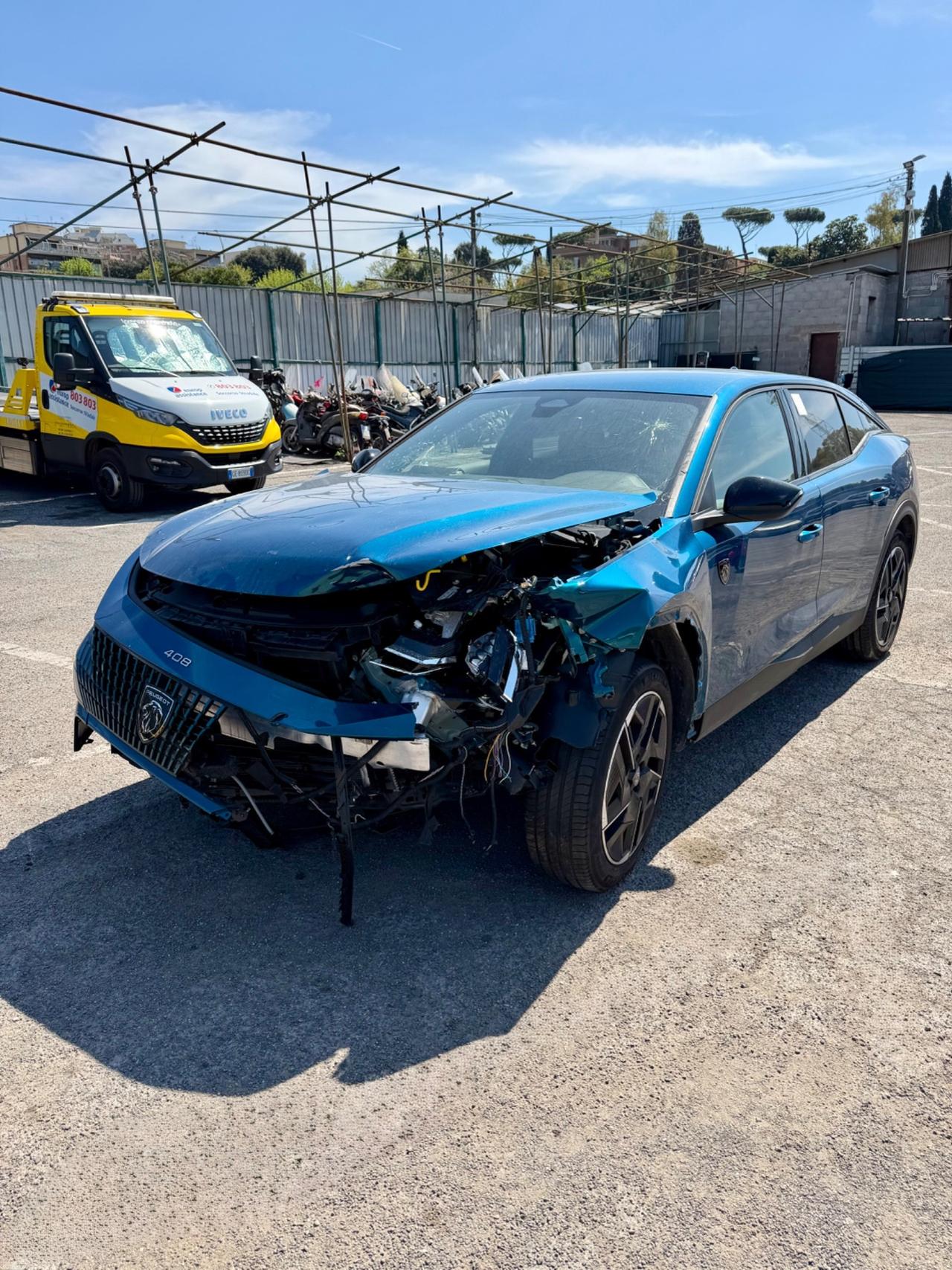 Peugeot 408 Hybrid 145cv GT