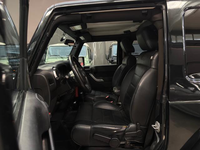 JEEP Wrangler 2.8 CRD DPF Sahara Auto
