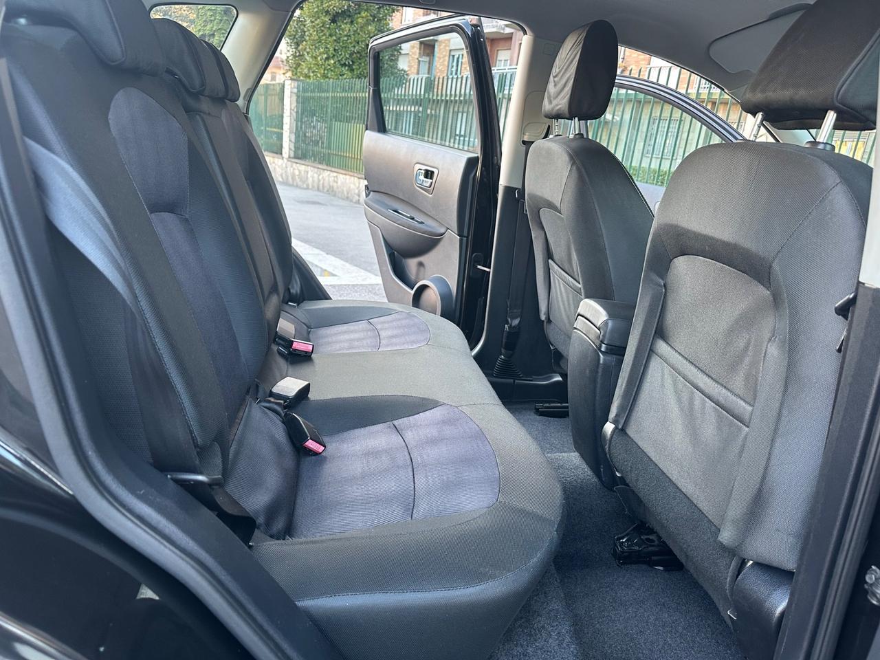 Nissan Qashqai 1.5 dCi economica navigatore