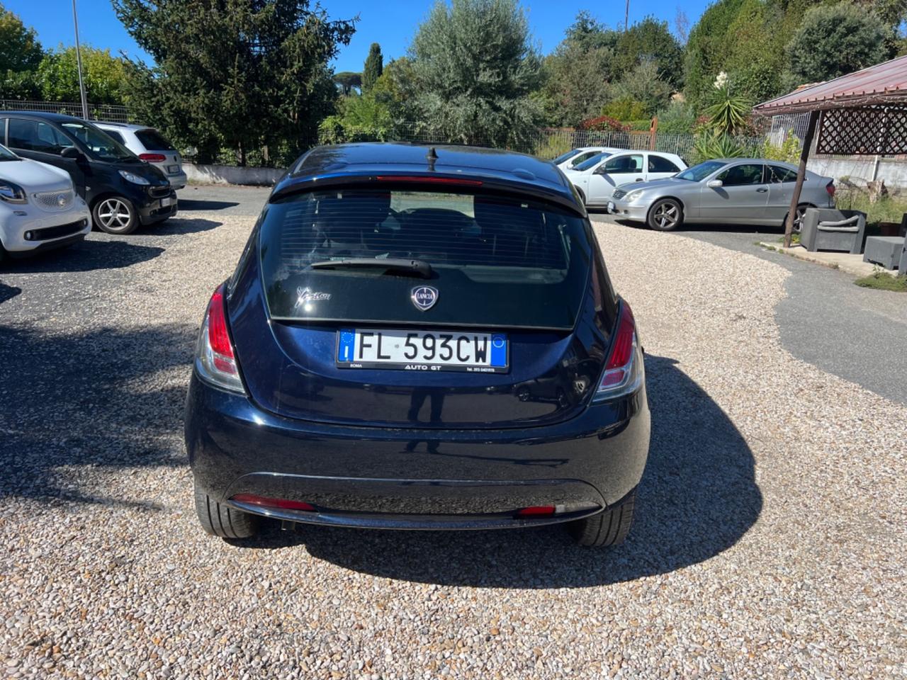 Lancia Ypsilon 1.2 69 CV 5 porte GPL Ecochic Silver