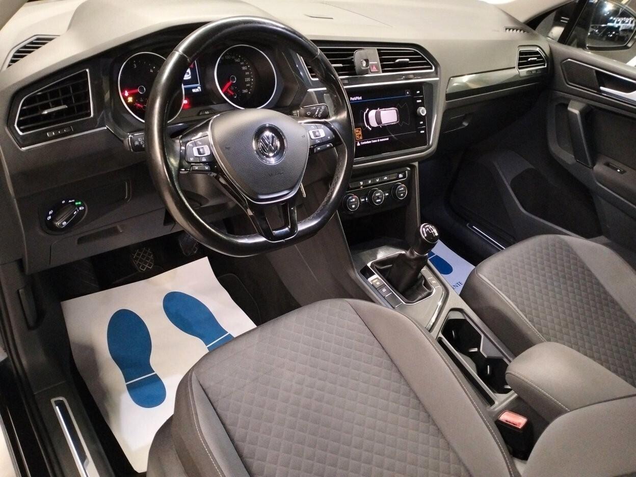 Volkswagen Tiguan 1.6 tdi Sport R-line 115cv