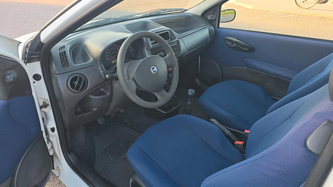 Fiat Punto 1.2 3 porte Active
