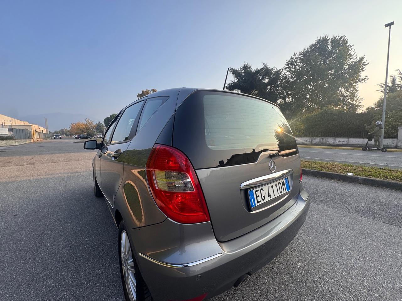 Mercedes-benz A 150 BlueEFFICIENCY Coupé Avantgarde