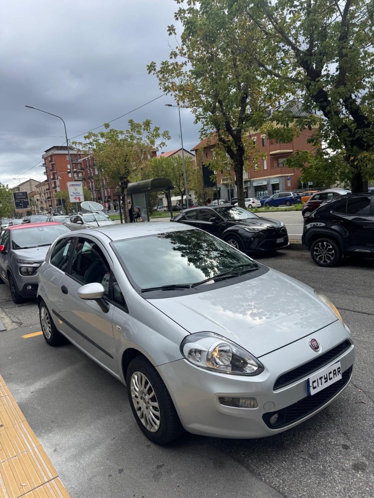 Fiat Punto 1.2 Street GPL appena revisionato